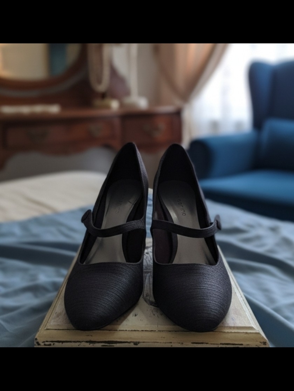 Ann Marino Black Mary Jane Heels